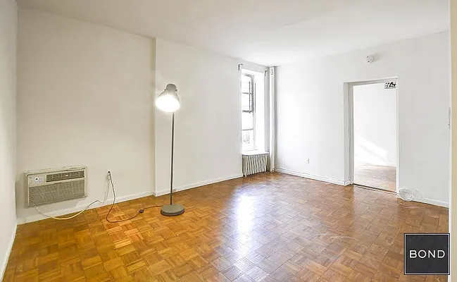 Rented by Bond New York | media 1