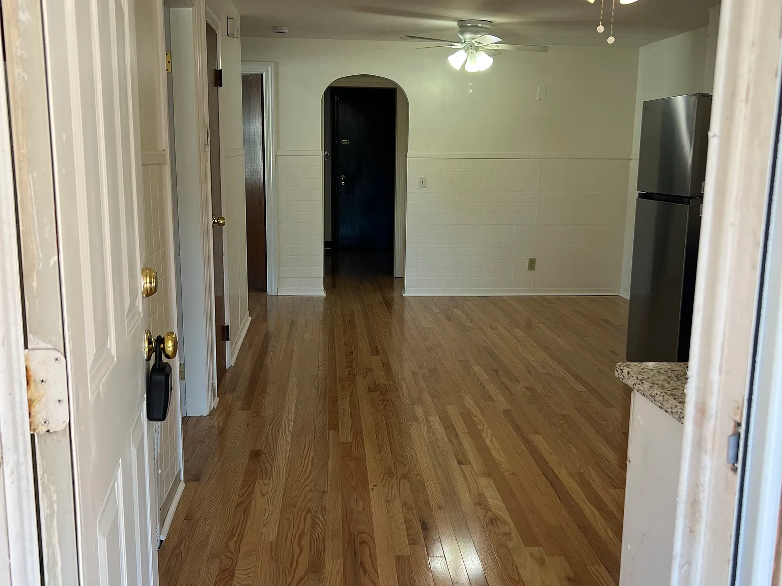 2 bed, 912 sqft, $1,950 — Photo 3