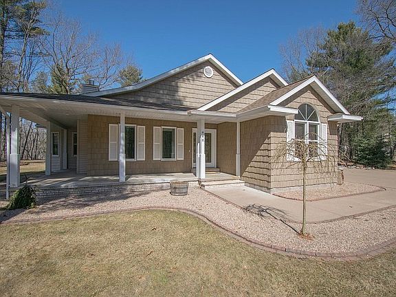 2nd image of 660 River Oaks Trl
