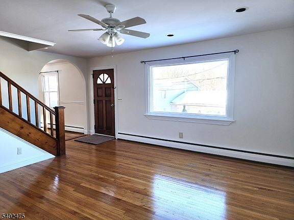 5th image of 2 Cook St