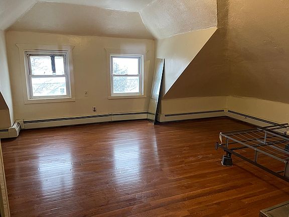 2nd image of 316 New York Ave Floor 4