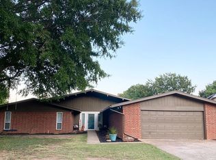 1611 S Hillside St, Stillwater, OK 74074