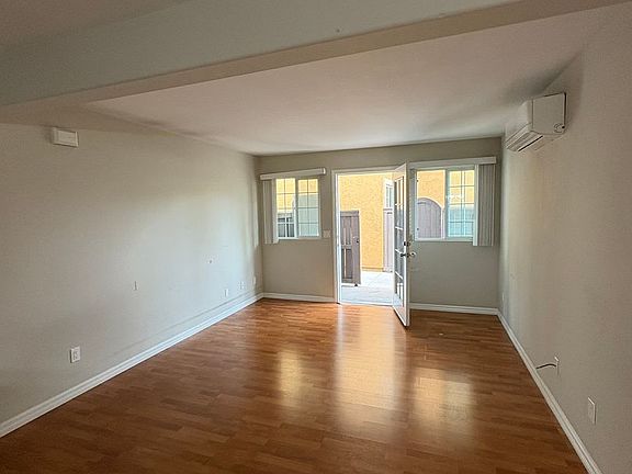 2nd image of 5252 Balboa Arms Dr Unit 115