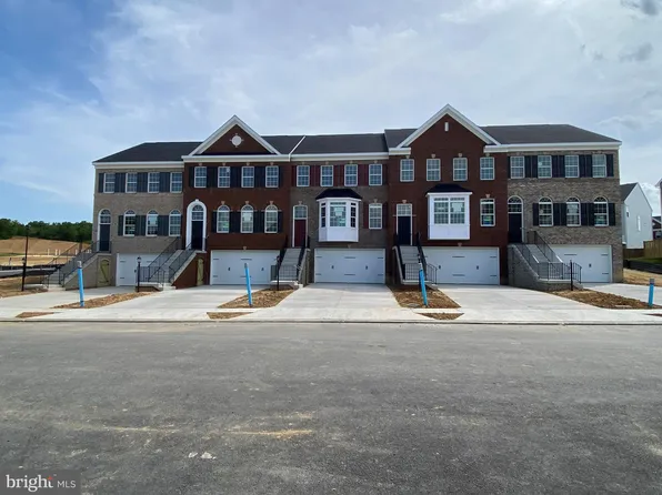 3181 Barbeque Pl, Woodbridge, VA 22193