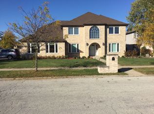 14880 Harbor Dr, Oak Forest, IL