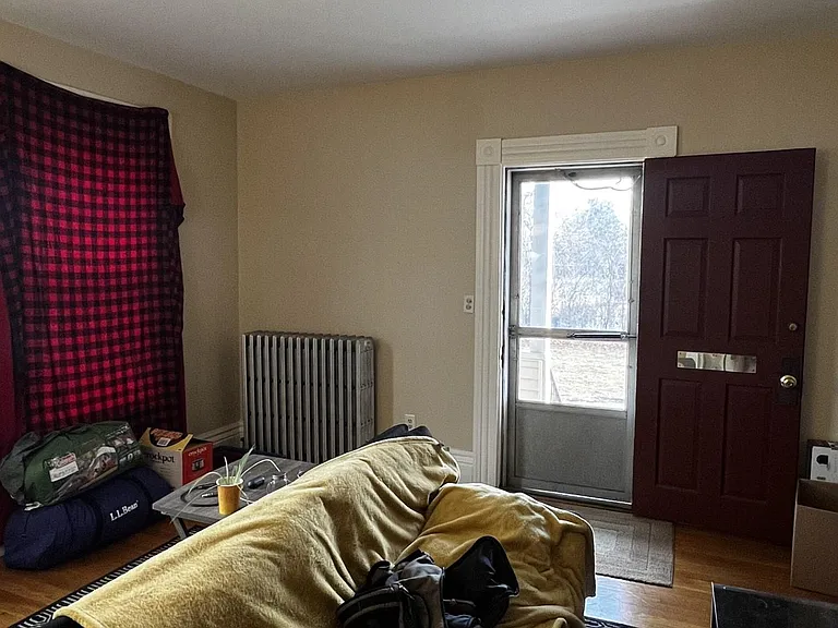 145 Sylvan St #1 — Photo 14