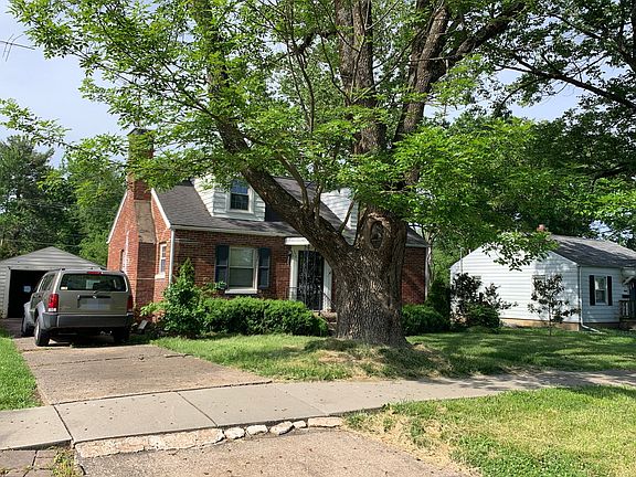 3rd image of 1116 W Walkup Ave
