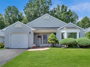 13 Chipmunk Dr, Brick, NJ 08724