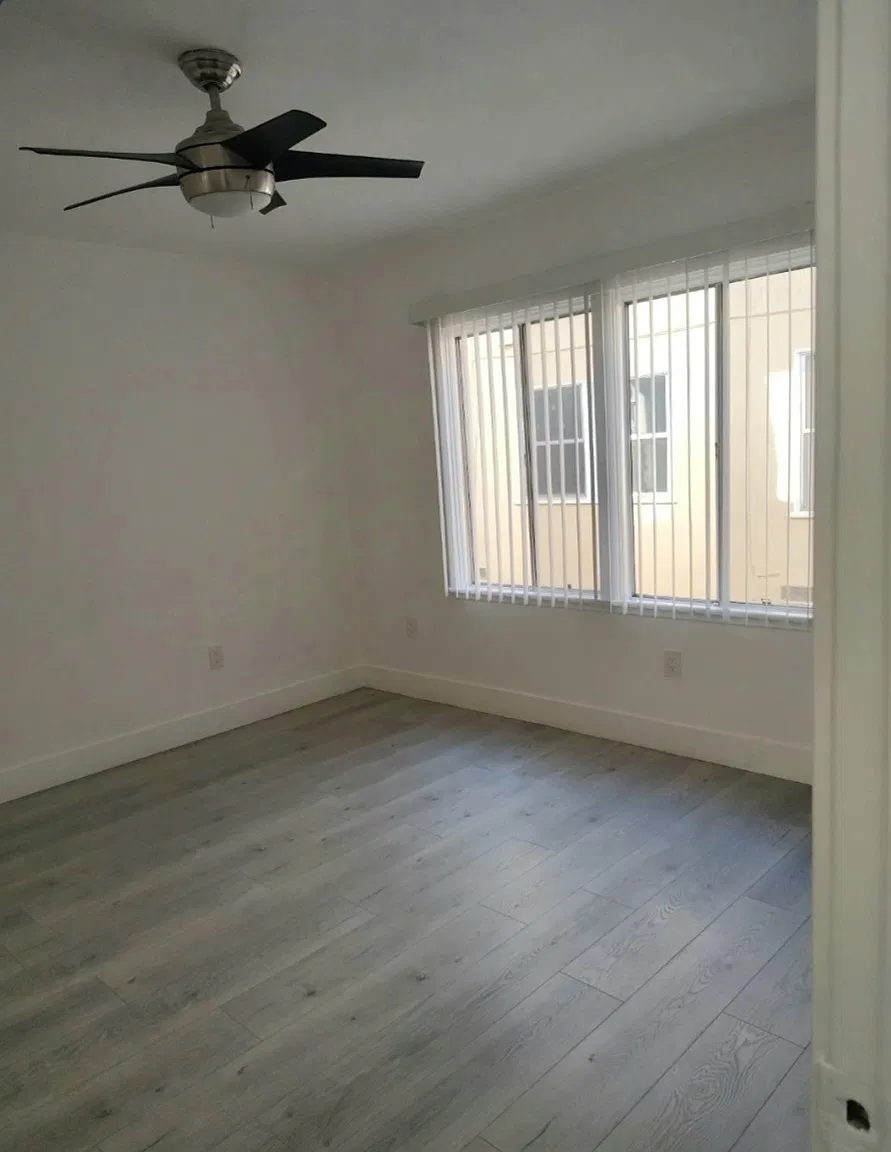 17001 Vanowen St — Photo 3