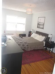 Rented by Realty 2000 Corp