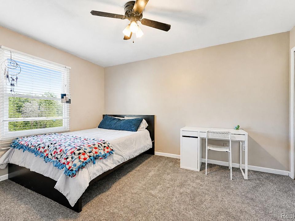 3226 Muirfield Cir, photo 27