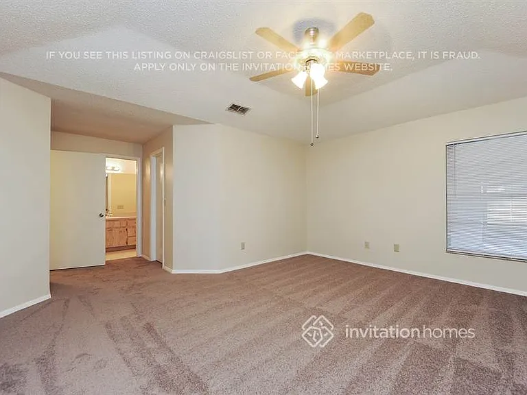 1913 Coral Tree Ct — Photo 9