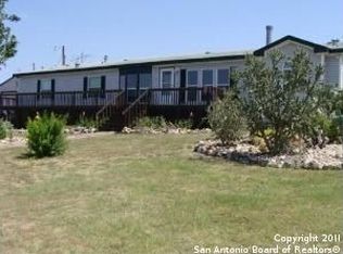 1129 County Road 4511, Hondo, TX 78861