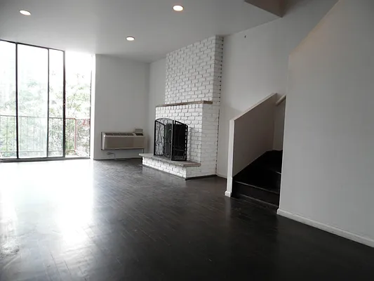 Rented by Keller Williams NYC | media 2