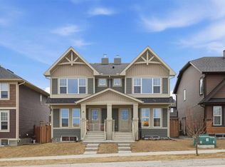 225 N Fireside Dr, Cochrane, AB T4C 2L4