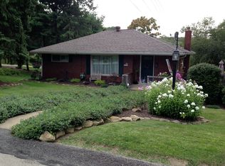 2000 Kentucky Ln, Rochester, PA 15074