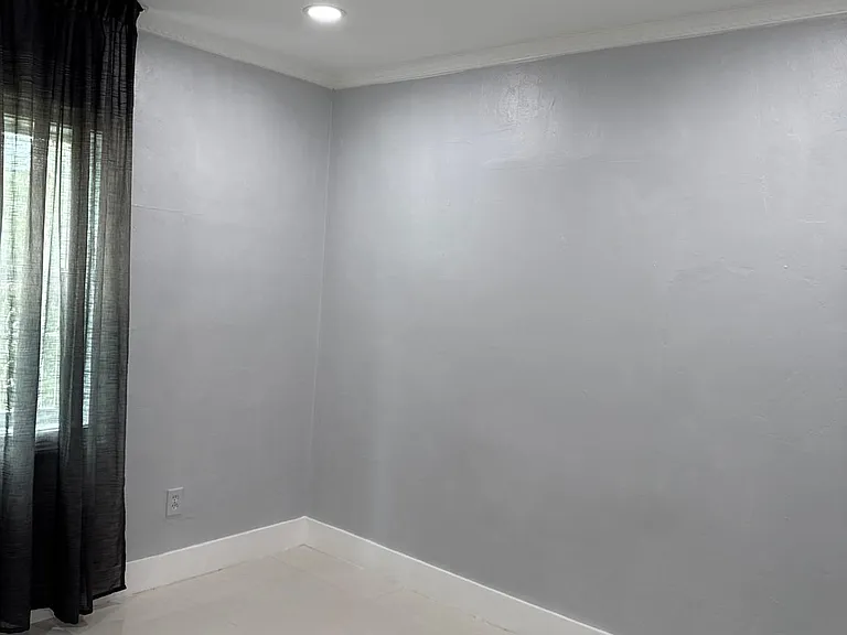 2080 NE 185th St — Photo 54