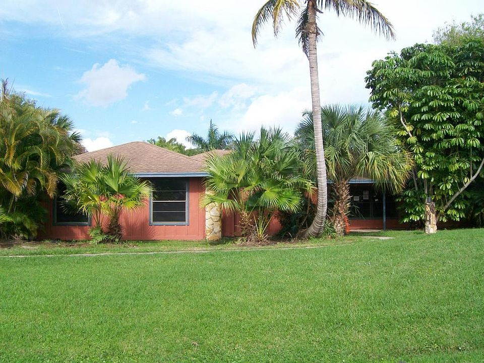 1st image of 1102 Fleetwood Ln