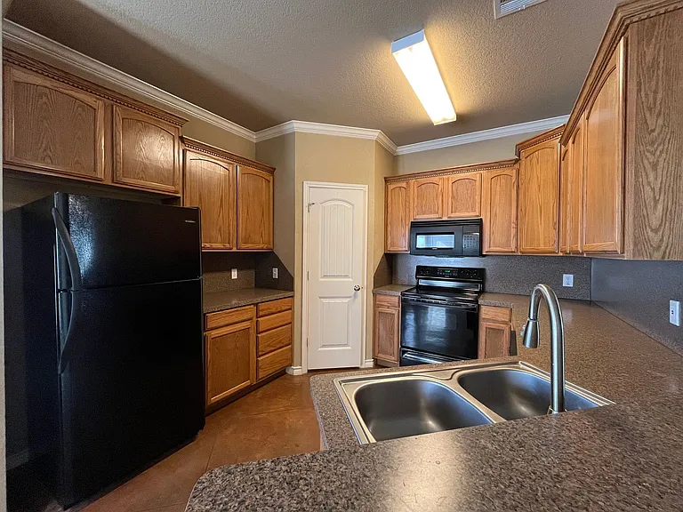 3016 Beauford St — Photo 7
