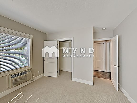 5th image of 1626 27th St APT 12