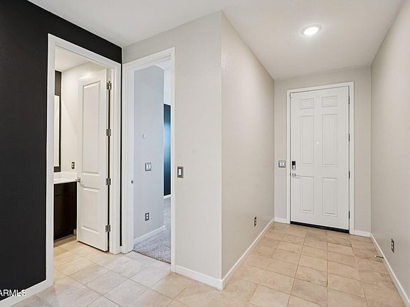 5th image of 17412 W SUNNYSLOPE Lane