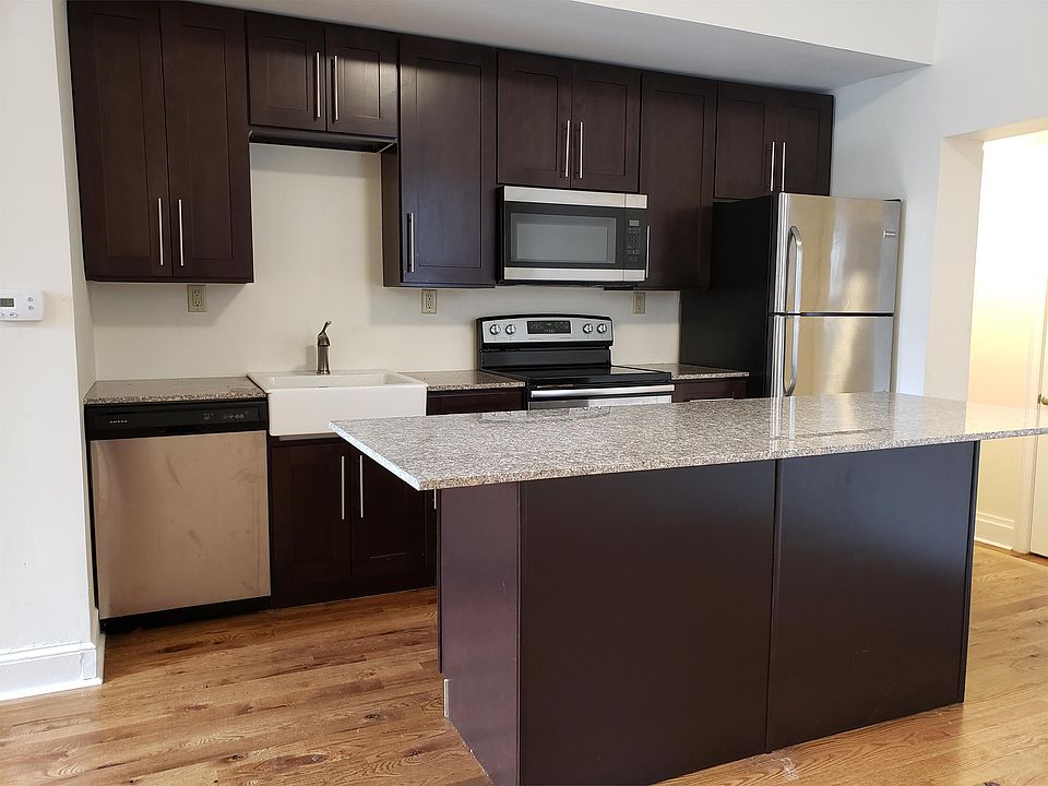 1st image of 414 Forster St #11354167
