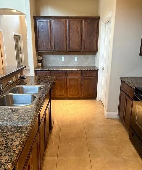 3306 Plantation Grove Blvd — Photo 8