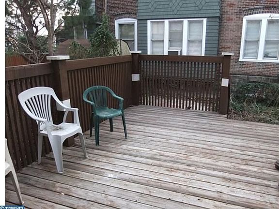4th image of 4618 Devereaux St