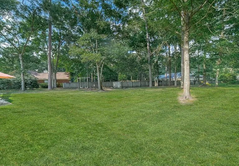 12 Cricket Ct — Photo 47
