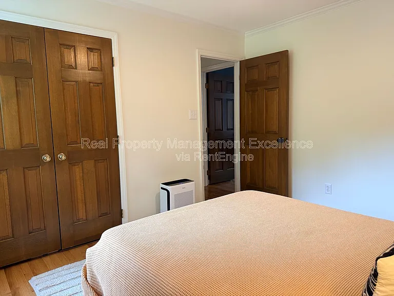 1208 Nottingham Dr — Photo 31