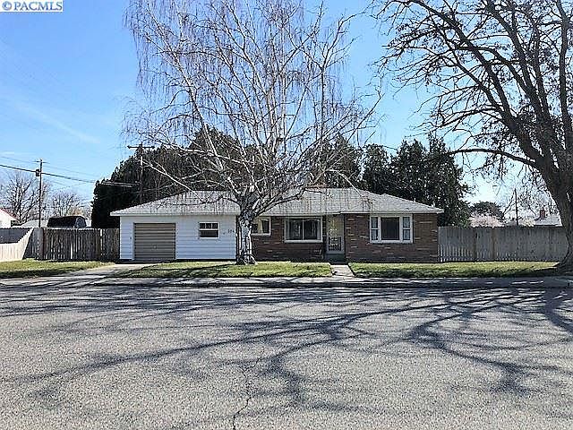 1st image of 304 N Zillah St