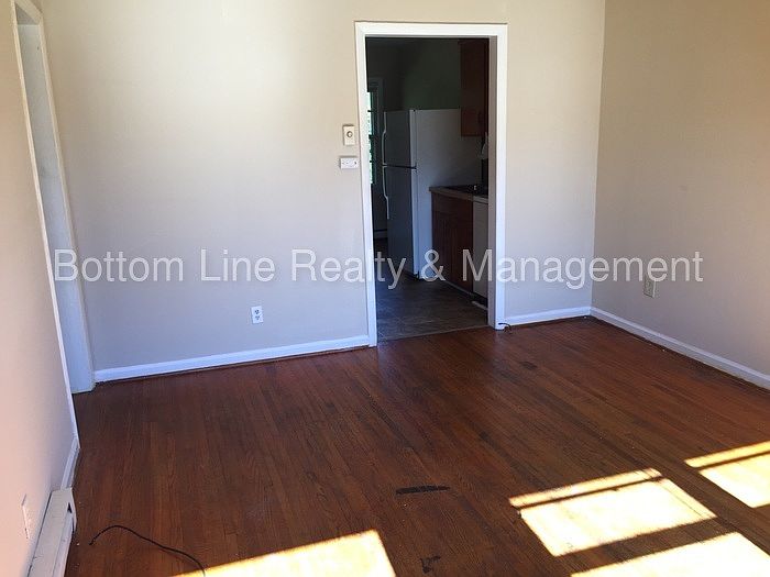 1st image of 3117 Girard Ct APT 5