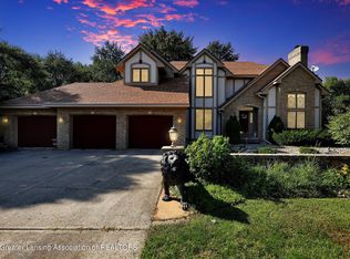 310 W Spring Meadows Ln, Dewitt, MI 48820