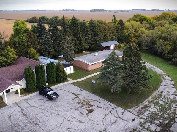 620 3rd St NE, Elbow Lake, MN 56531