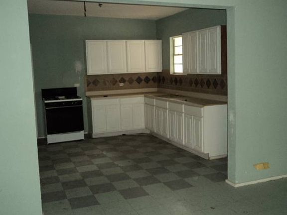 New cabinets, backsplash