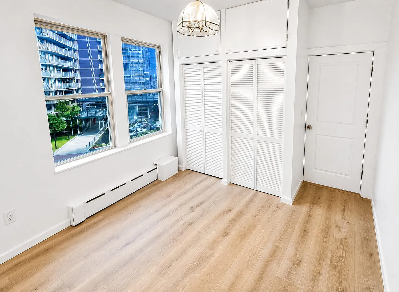 2 bed, 1000 sqft, $2,600 — Photo 4