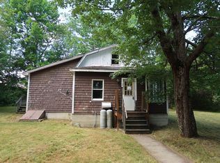 820 Alexander Reed Rd, Richmond, ME 04357