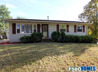 2405 26th Ave, Marion, IA 52302