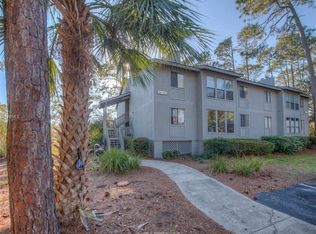82 Forest Cv, Hilton Head Island, SC 29928