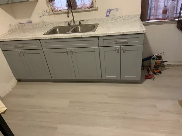 11240 S Normandie Ave #3, Los Angeles, CA 90044