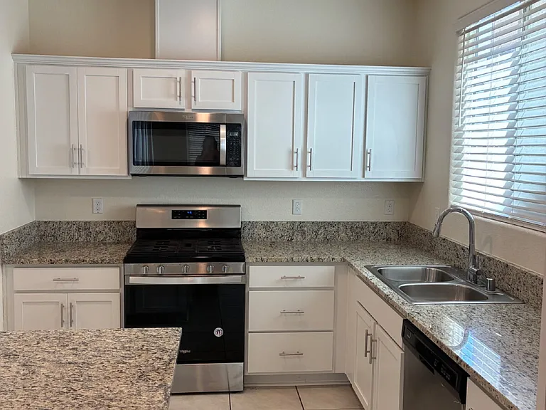 149 Shafer Ave — Photo 10