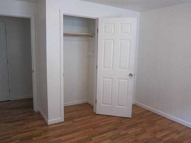 bedroom1