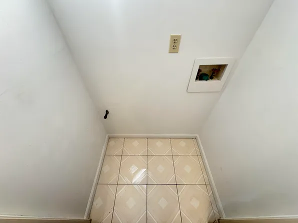 4414 Liberty Avenue image 14 of 14