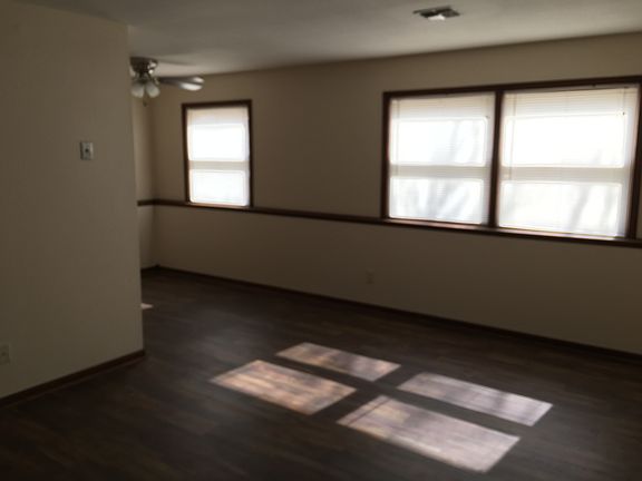 2nd image of 5840 Cherry Pl APT B