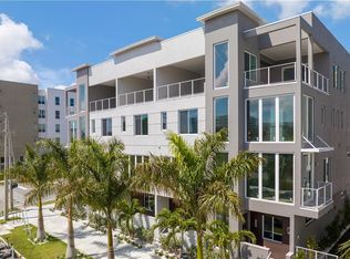 571 4th Ave S, Saint Petersburg, FL 33701