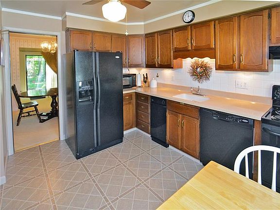 2nd image of 292 Rainprint Ln