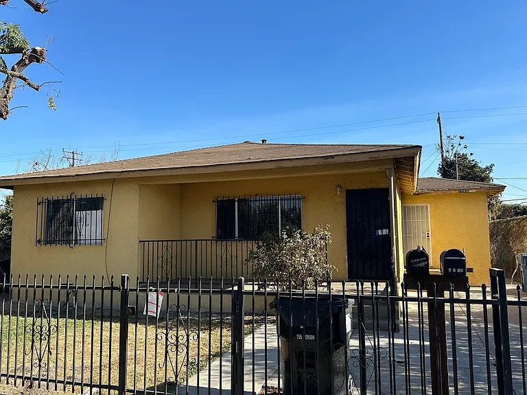 9526 Croesus Ave — Photo 9
