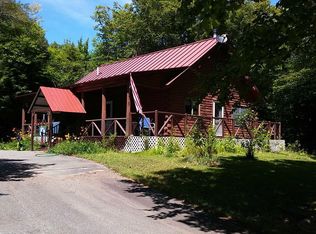 24 Sunrise Ct, Medway, ME 04460