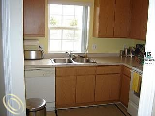 3rd image of 54750 Monarch Dr