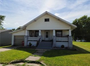 305 S Main St, Melcher, IA 50163